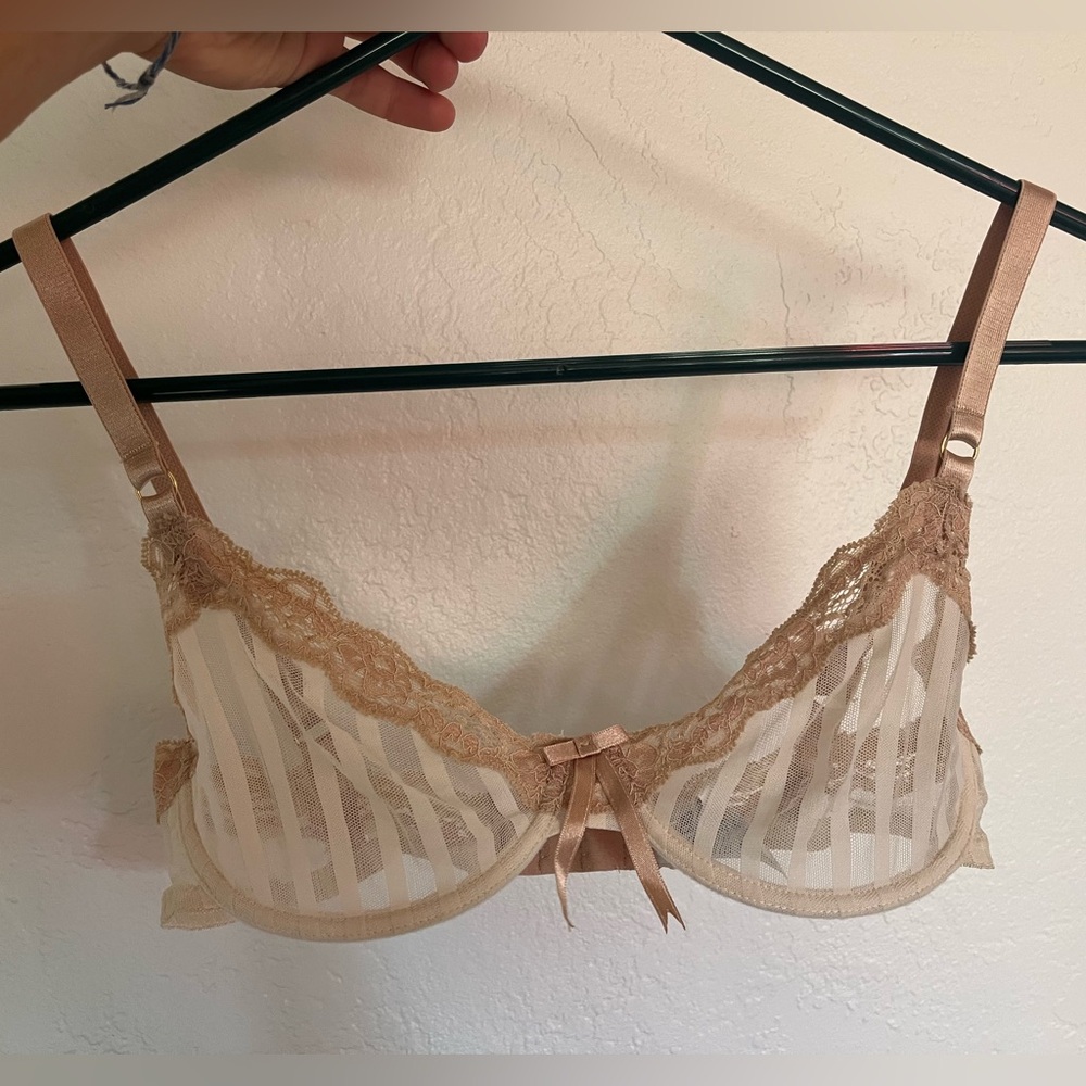 Elle Macpherson Intimate 32D - Sheer Ribbons Underwire